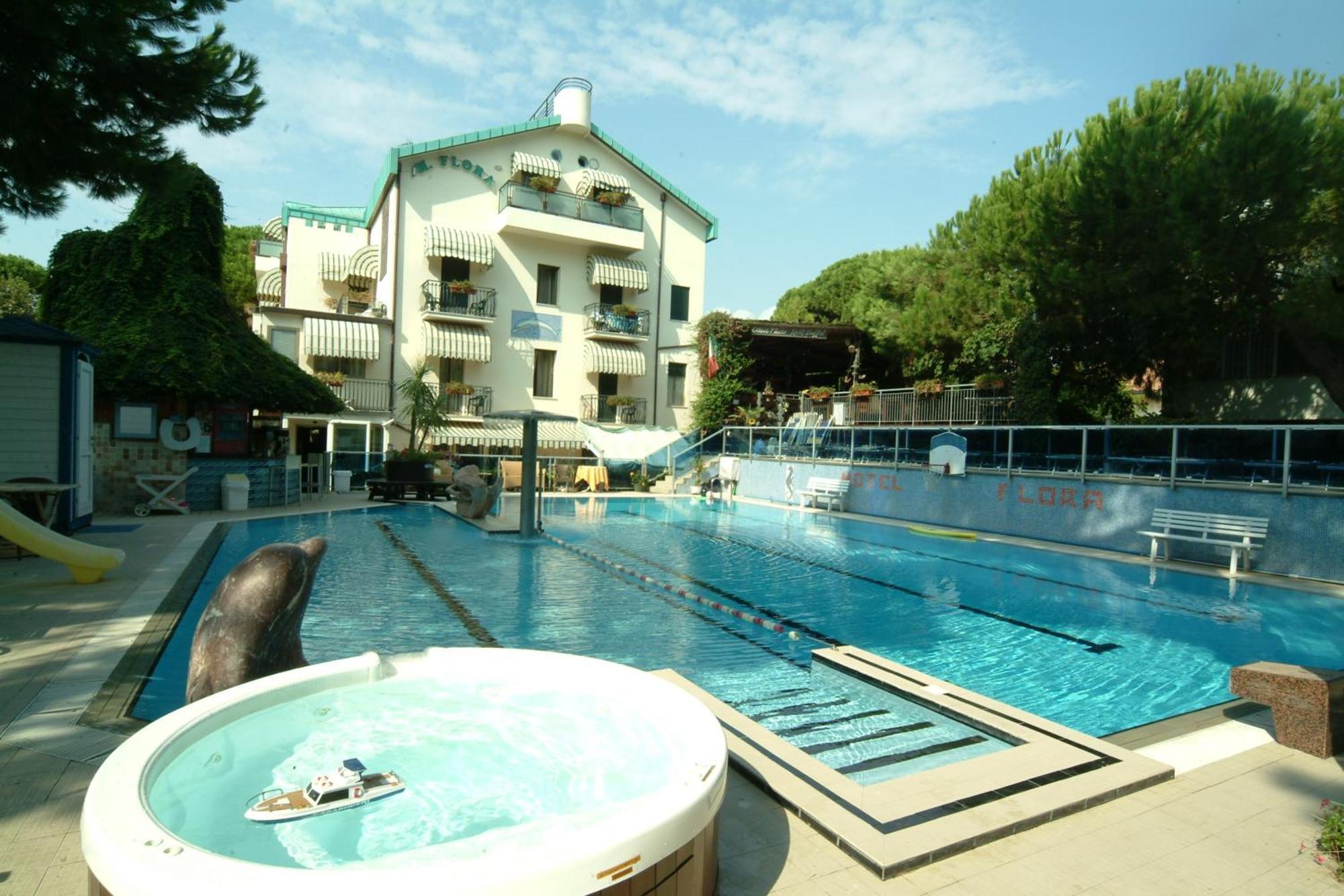 Hotel Flora Milano Marittima Exteriér fotografie